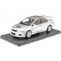 2001 Mitsubishi Lancer Evolution VII Plateado 1:24 WhiteBox 124204-O