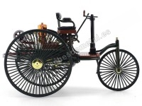 1886 Triciclo Benz Patent-Motorwagen Verde 1:18 Norev 183701