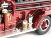 Cochesdemetal.es 1935 Mack Type 75BX Camión de bomberos Rojo 1:24 Lucky Diecast 20098