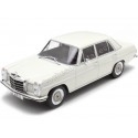 1968 Mercedes-Benz 200D (W115) Blanco 1:18 MC Group 18122