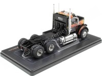 1977 Freightliner FLC 120 64 T Negro Decorado 1:43 IXO Models TR186.22