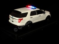 2015 Ford Interceptor Utility Con Luces y Sonido Blanco 1:18 Motor Max 73995