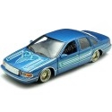 1993 Chevrolet Caprice Lowrider Azul Metalizado Decorado 1:24 Motor Max 79022