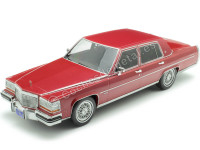 1982 Cadillac Fleetwood Brougham Rojo Oscuro 1:18 MC Group 18251