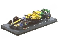 Réplica McLaren MCL38 Oscar Piastri F1 2024 - 1:43 Bburago