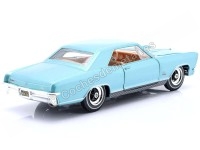 Buick Riviera Gran Sport Dorado 1:24 – Elegancia en miniatura de We