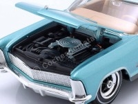 Buick Riviera Gran Sport Dorado 1:24 – Elegancia en miniatura de We