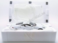 2017 Audi A4L TFSI Sline Silver 1:18 Dealer Edition FAW1005S
