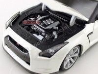 Cochesdemetal.es 2009 Nissan GT-R R35 Blanco Perla 1:18 Bburago 12079