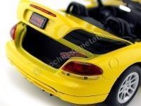 Cochesdemetal.es 2003 Dodge Viper SRT-10 Cabriolet Amarillo 1:18 Motor Max 73137