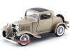 Cochesdemetal.es 1932 Ford 3-Windows Coupé Metallic Gold 1:18 Lucky Diecast 92248