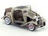 Cochesdemetal.es 1932 Ford 3-Windows Coupé Metallic Gold 1:18 Lucky Diecast 92248