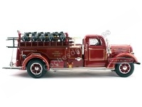 Cochesdemetal.es 1938 Mack Type 75 Camión de Bomberos Rojo 1:24 Lucky Diecast 20158