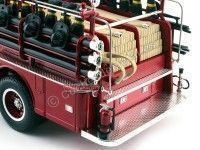 Cochesdemetal.es 1958 Seagrave Model 750 Camión de Bomberos Rojo 1:24 Lucky Diecast 20168