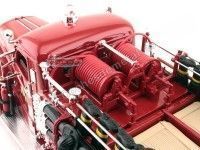 Cochesdemetal.es 1958 Seagrave Model 750 Camión de Bomberos Rojo 1:24 Lucky Diecast 20168