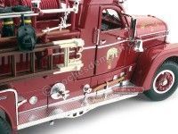 Cochesdemetal.es 1958 Seagrave Model 750 Camión de Bomberos Rojo 1:24 Lucky Diecast 20168