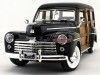 Cochesdemetal.es 1948 Ford Super Deluxe Woody Estate Wagon Black 1:18 Lucky Diecast 20028