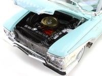 Cochesdemetal.es 1960 Plymouth Fury Closed Convertible White-Aqua 1:18 Sun Star 5411