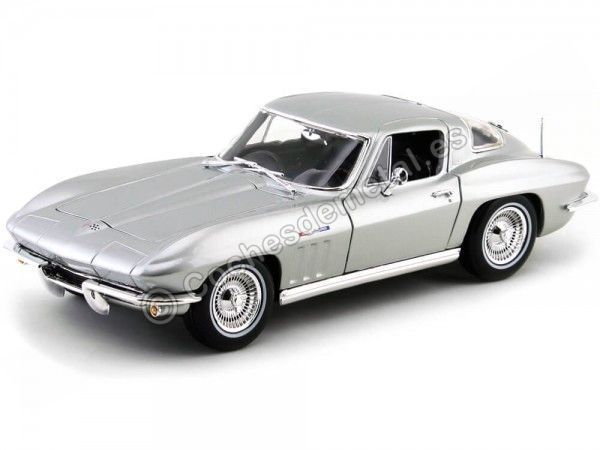 Cochesdemetal.es 1965 Chevrolet Corvette Sting Ray Coupé (C2) Gris 1:18 Maisto 31640