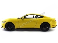 Cochesdemetal.es 2015 Ford Mustang GT 5.0 Amarillo 1:18 Maisto 31197