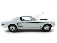 Cochesdemetal.es 1968 Ford Mustang GT Cobra Jet Blanco 1:18 Maisto 31167