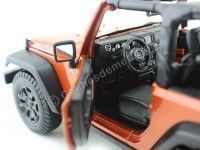 Cochesdemetal.es 2014 Jeep Willys Wrangler 3.6L Open Top Bronce 1:18 Maisto 31610