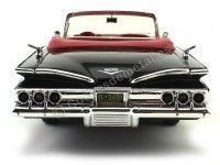 Cochesdemetal.es 1960 Chevrolet Impala Convertible Negro 1:18 Motor MAX 73110