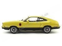 Cochesdemetal.es 1976 Ford Mustang II Stallion Amarillo 1:18 Greenlight 12889