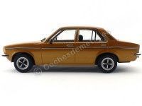 Cochesdemetal.es 1977 Opel Kadett C2 Cuatro Puertas Dorado 1:18 Triple-9 1800121