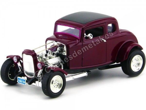 Cochesdemetal.es 1932 Ford Hot Rod 5-Window Coupe Violeta 1:18 Motor Max 73172