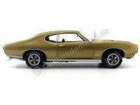 Cochesdemetal.es 1969 Pontiac GTO Hardtop Metallic Gold 1:18 Auto World AMM1081