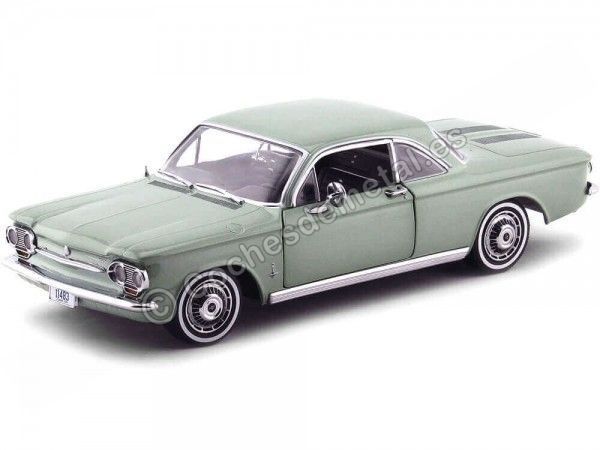 Cochesdemetal.es 1963 Chevrolet Corvair Coupe Laurel Green 1:18 Sun Star 1483