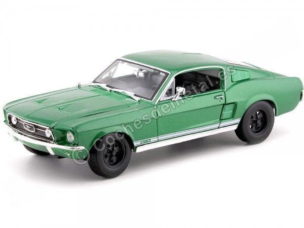 Cochesdemetal.es 1967 Ford Mustang GTA Fastback Verde Oliva 1:18 MAISTO 31166