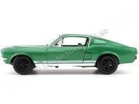 Cochesdemetal.es 1967 Ford Mustang GTA Fastback Verde Oliva 1:18 MAISTO 31166