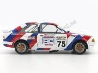Cochesdememetal.es 1988 Ford Escort Mk3 RS1600I Championnat de voiture de tournée britannique 1:18 Sun Star 4966