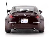 Cochesdemetal.es 2003 Nissan 350Z Coupé Vin Red Metallic 1:18 Auto World AW240