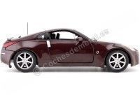 Cochesdemetal.es 2003 Nissan 350Z Coupé Vin Red Metallic 1:18 Auto World AW240
