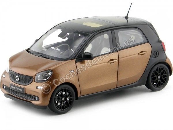 Cochesdemetal.es 2015 Smart Forfour Coupe (W453) Black/Brown 1:18 Dealer Edition B66960299