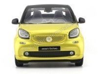 Cochesdemetal.es 2015 Smart Fortwo Cabriolet (A453) Black/Yellow 1:18 Dealer Edition B66960289