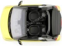 Cochesdemetal.es 2015 Smart Fortwo Cabriolet (A453) Noir / jaune 1:18 Édition du concessionnaire B66960289