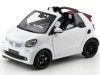 Cochesdemetal.es 2015 Smart Fortwo Cabriolet (A453) White/White 1:18 Dealer Edition B66960291