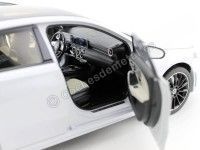 Cochesdemetal.es 2018 Mercedes-Benz A-Class W176 Digital White 1:18 Dealer Edition B66960429