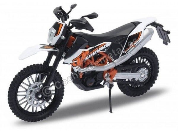 Cochesdemetal.es 2014 KTM 690 Enduro R White-Black 1:18 Welly 12820