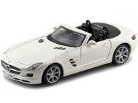 Cochesdemetal.es 2011 Mercedes-Benz SLS AMG 6.3 Roadster Blanco Perla 1:24 Maisto 31272