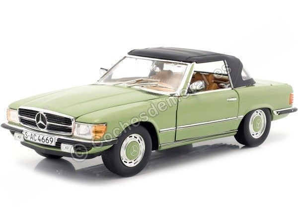 Cochesdemetal.es 1977 Mercedes-Benz 350 SL W107 Closed Convertible Caledonia Grun 1:18 Sun Star 4669