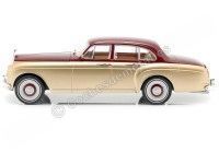 Cochesdemetal.es 1963 Rolls-Royce Silver Cloud III Flying Spur Red-Gold 1:18 MC Group 18132