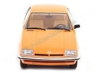 Cochesdemetal.es 1975 Opel Manta B Naranja 1:18 MC Group