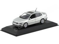 Cochesdemetal.es Lote Surtido de Cuatro Modelos SEAT a Escala 1:43 Dealer Edition