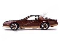 Cochesdemetal.es 1982 Chevrolet Camaro Z28 Copper 1:18 Sun Star 1950