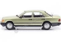 Cochesdemetal.es 1984 Mercedes-Benz 200E Limousine W124 Verde Claro Metalizado 1:18 MC Group 18205